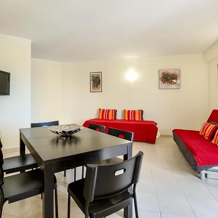 Bright 1bdr With Sea View By Lovelystay