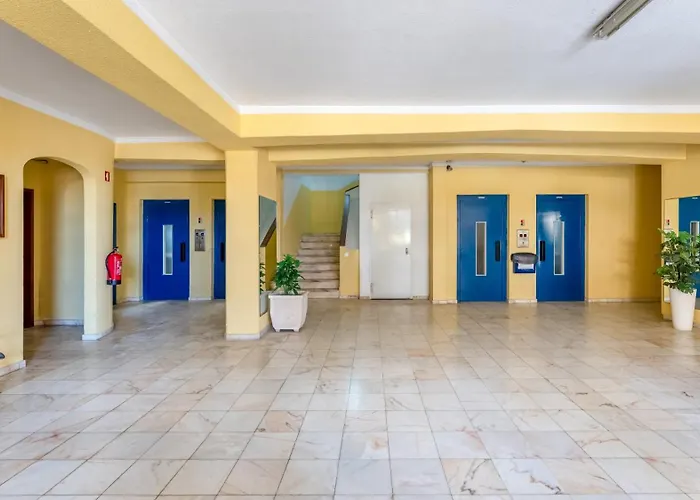 Bright 1bdr With Sea View By Lovelystay Armação de Pêra